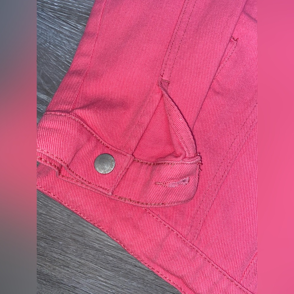 Jacket - Picture 5 of 6